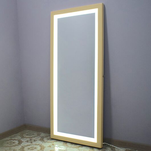 Гримерное зеркало с LED подсветкой в раме светлый